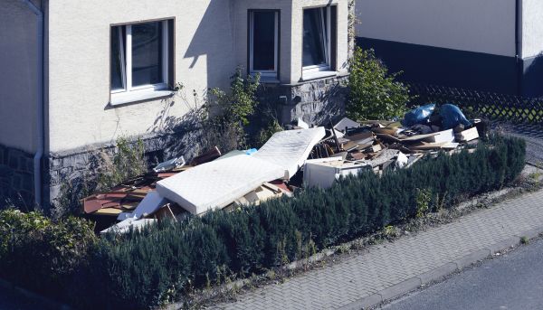 Yard Junk Removal in Fort Myers